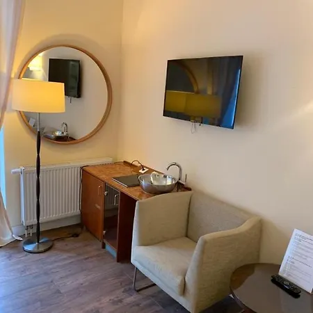 Berliner Hof Hotel 3*