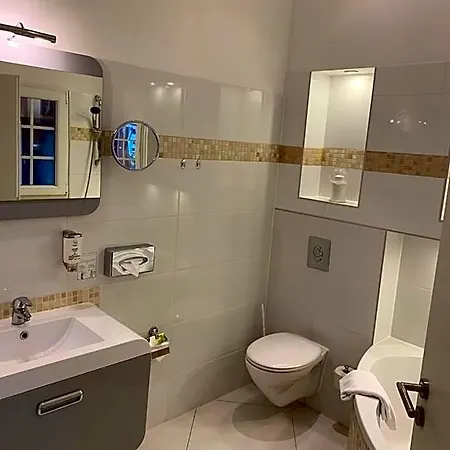 Berliner Hof 3*
